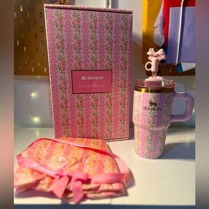 Love Shack Fancy 20oz Quench Tumbler - Complete with Box and Accessories